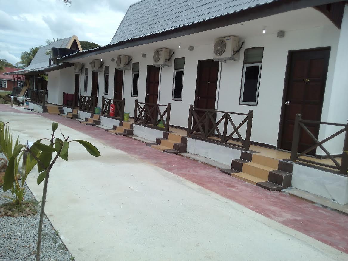Rasa Senang Villa -Islam Guest Only Pantai Cenang  Bagian luar foto